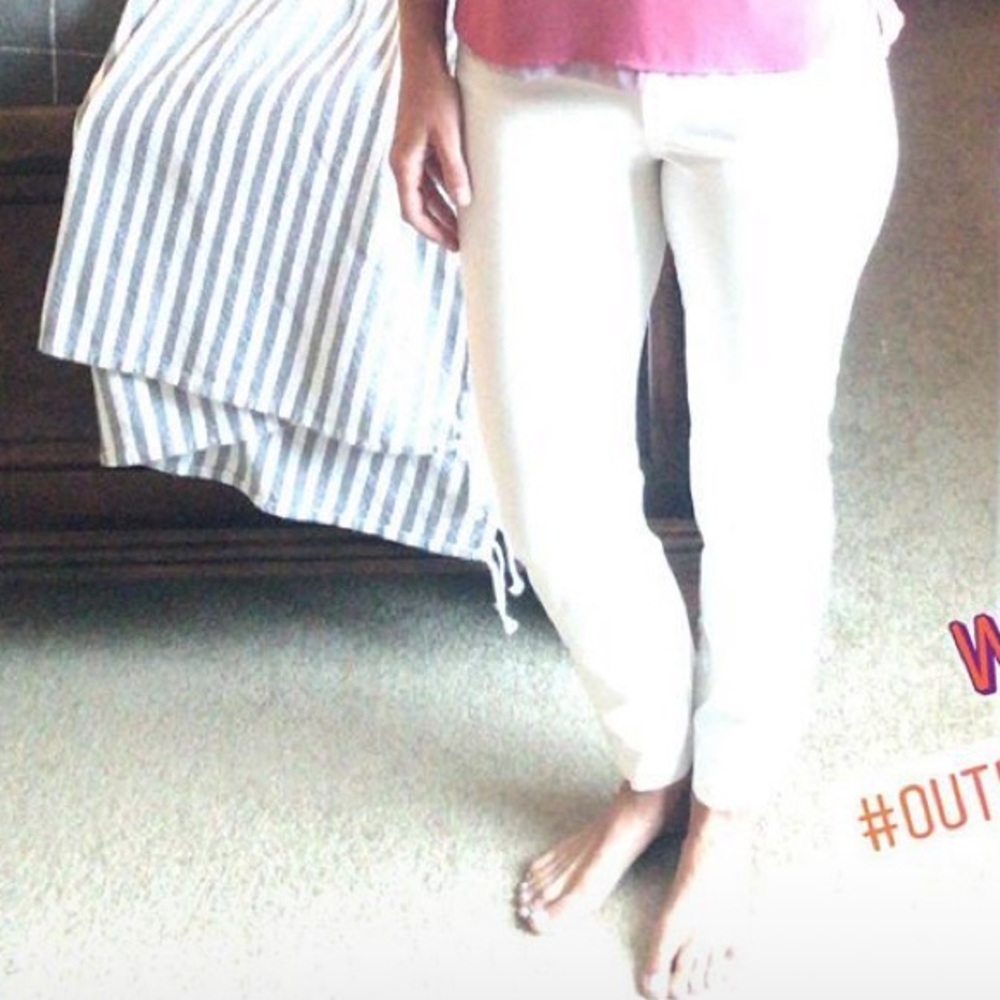 WHBM white skinny ankle pants Size 00